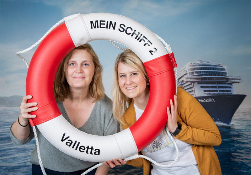 Reisebüro Ost auf der Mein Schiff 2 Einführungsfahrt