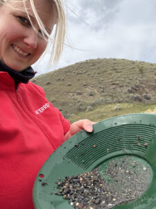 Goldsuche auf der Hat Creek Ranch